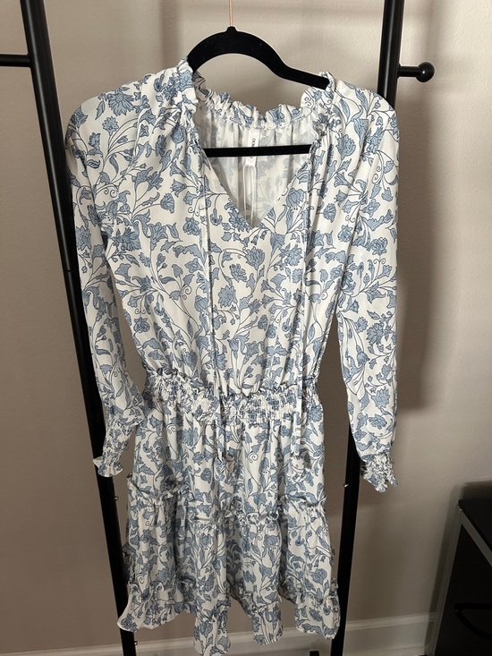 Dokotoo Dresses & Skirts - Women's Long Sleeve Floral V-Neck Dress in Blue and White